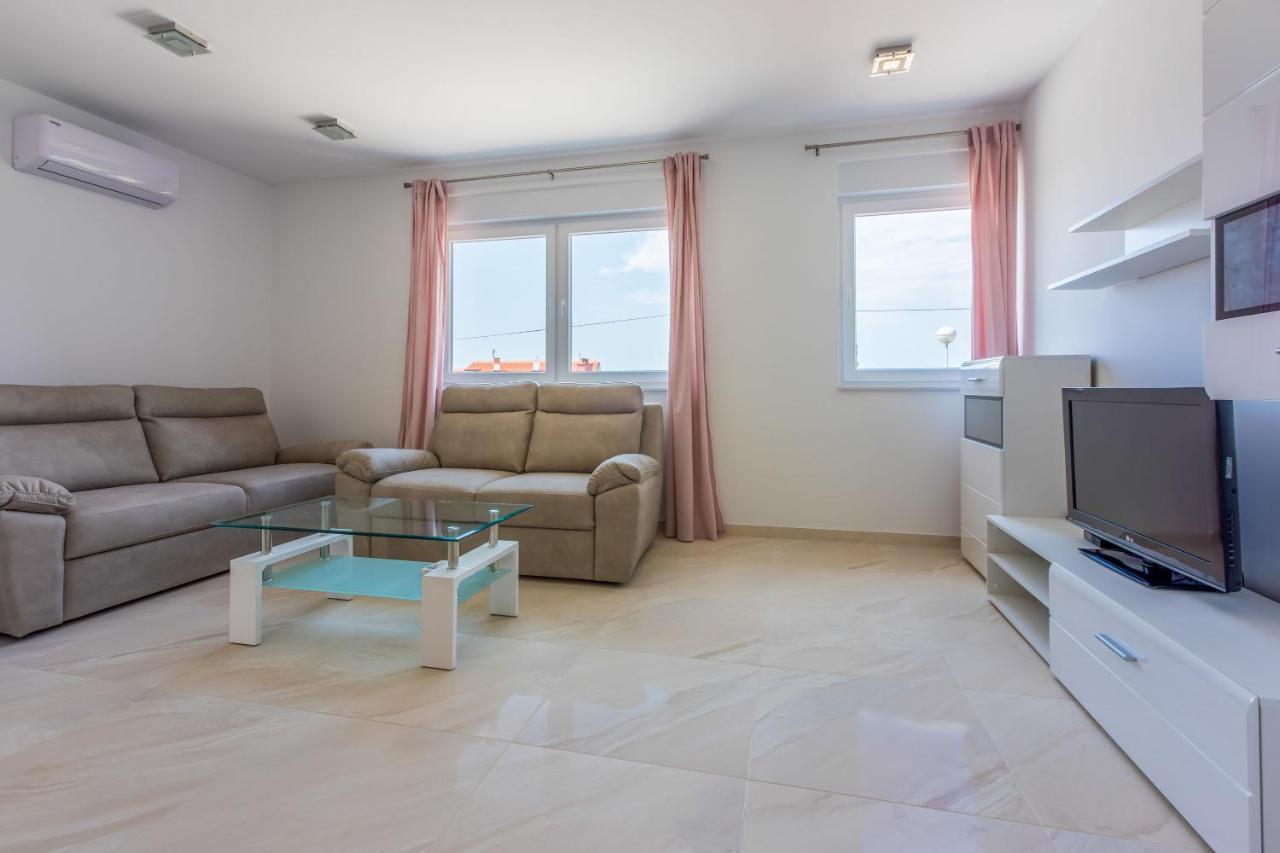 Apartments Cvetkovic Crikvenica Eksteriør bilde