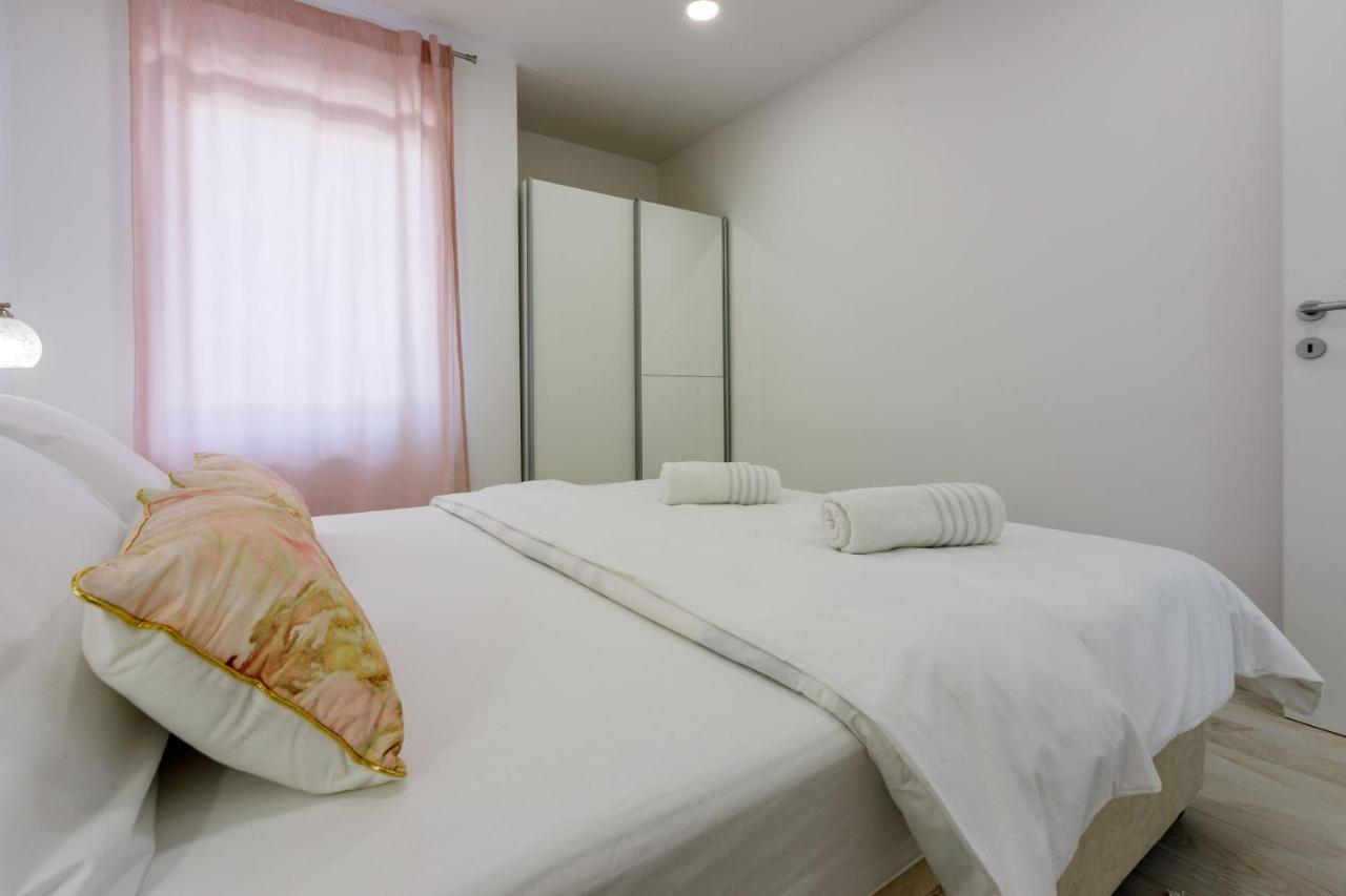 Apartments Cvetkovic Crikvenica Eksteriør bilde
