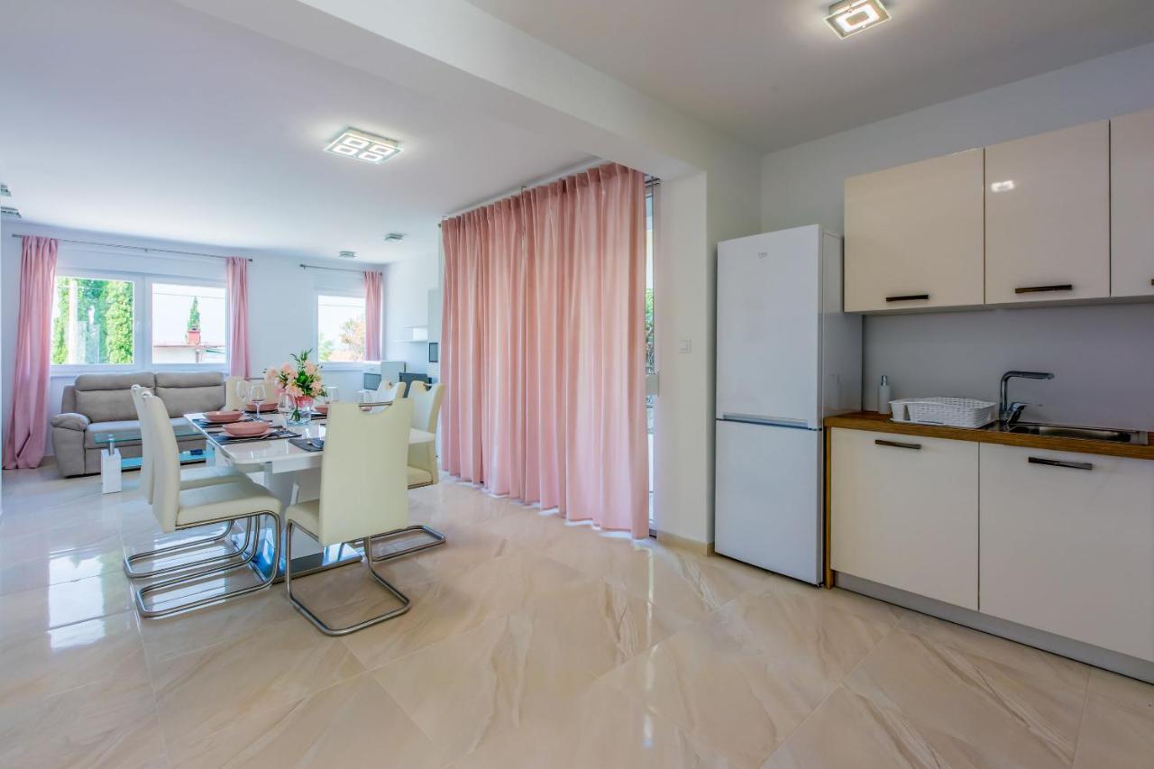 Apartments Cvetkovic Crikvenica Eksteriør bilde