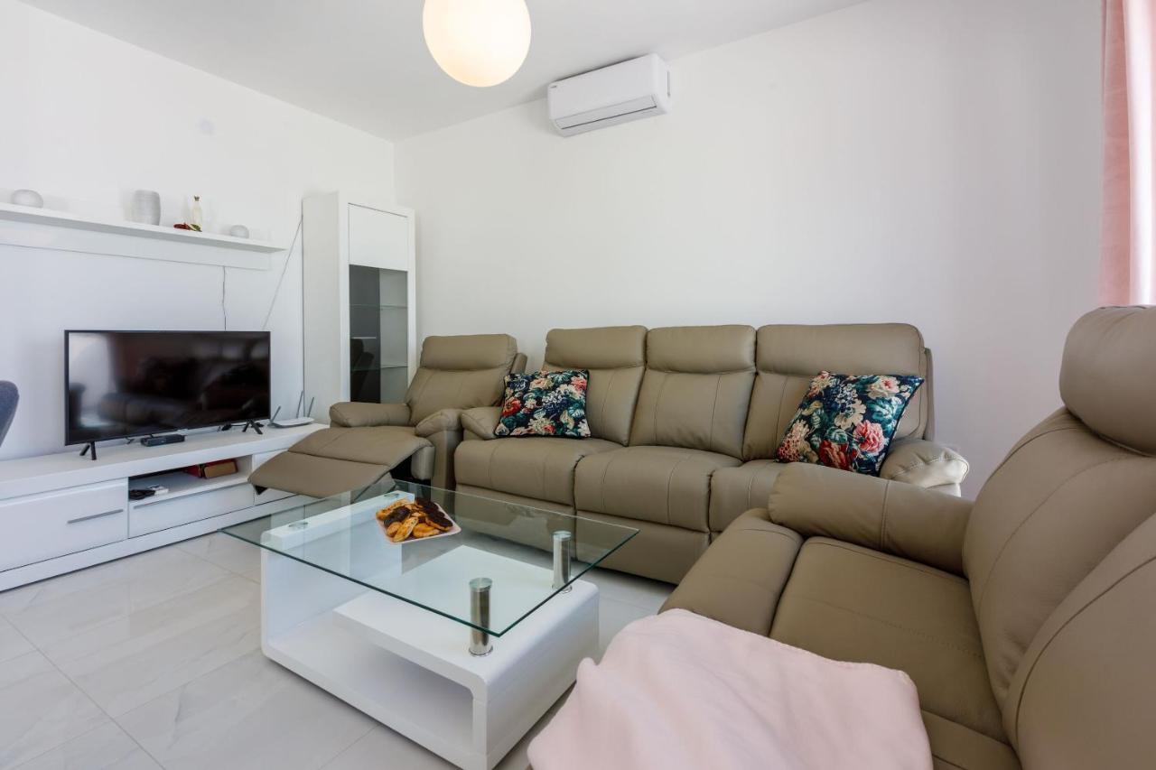 Apartments Cvetkovic Crikvenica Eksteriør bilde