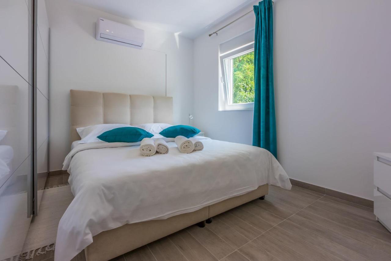 Apartments Cvetkovic Crikvenica Eksteriør bilde
