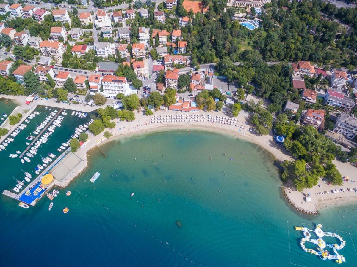 Apartments Cvetkovic Crikvenica Eksteriør bilde