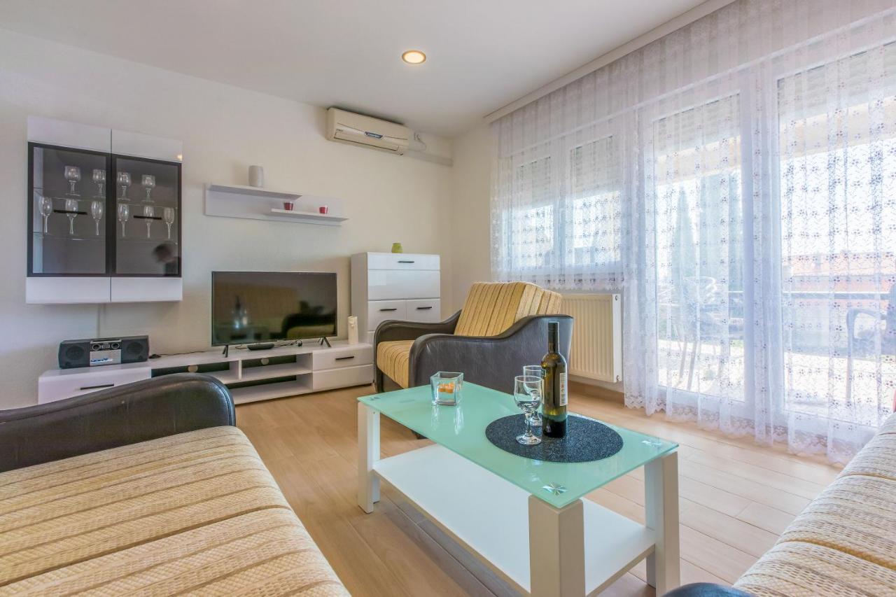 Apartments Cvetkovic Crikvenica Eksteriør bilde